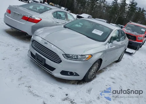 2013 Ford Fusion Energi Se Luxury from USA, damaged, VIN 3FA6P0PU4DR246169